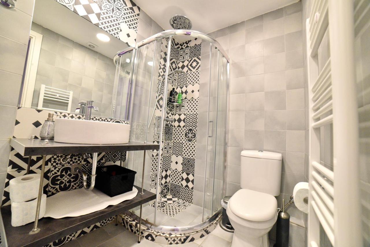 Central Athens Studios Apartment